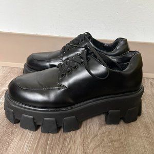 Princess Polly Women's Black Oxfords